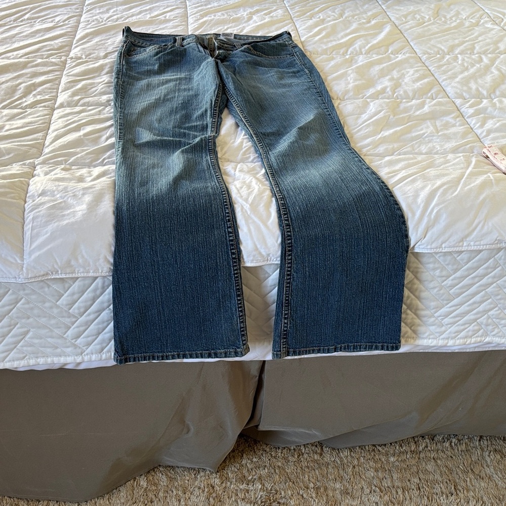 Signature Dark Blue Men's Bootcut Jeans